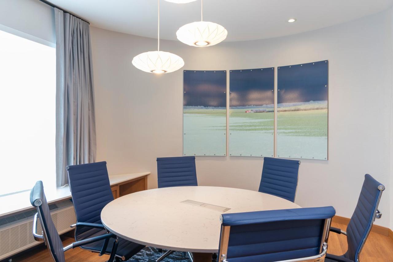 Fairfield Inn & Suites By Marriott Fair Oaks Farms Eksteriør bilde