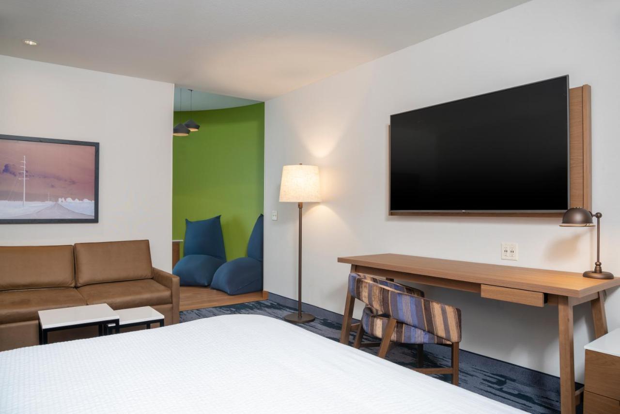 Fairfield Inn & Suites By Marriott Fair Oaks Farms Eksteriør bilde