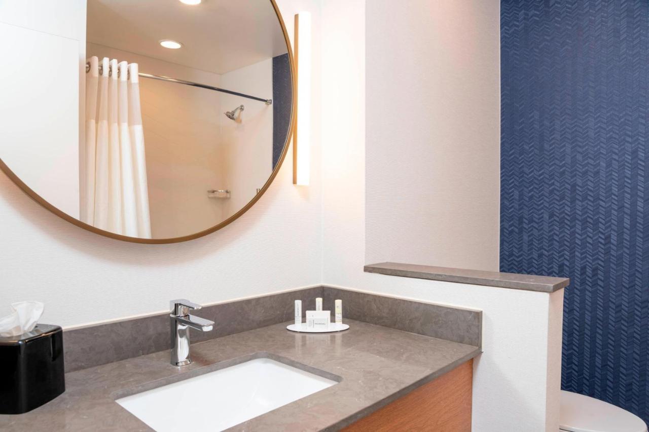 Fairfield Inn & Suites By Marriott Fair Oaks Farms Eksteriør bilde