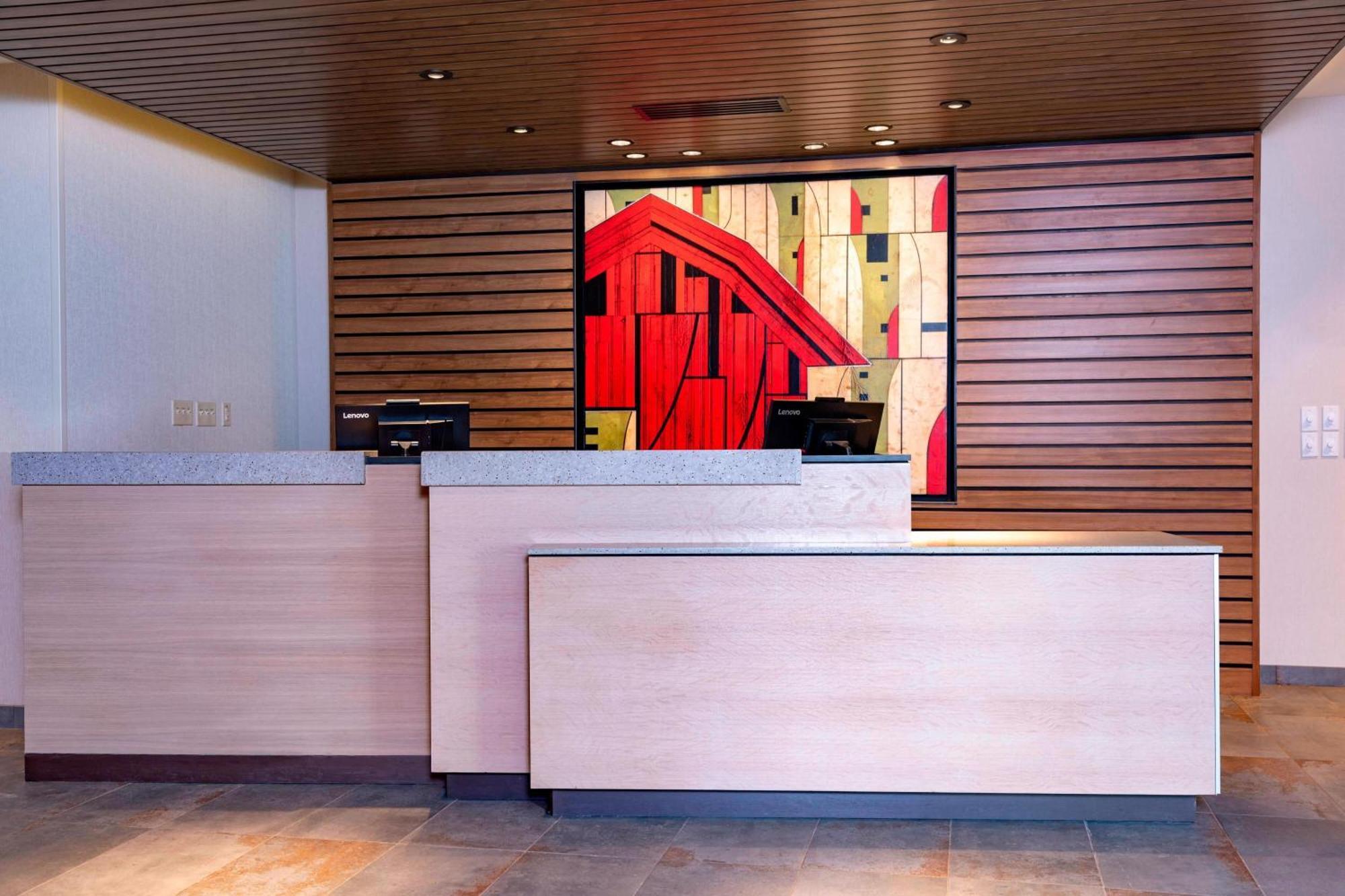 Fairfield Inn & Suites By Marriott Fair Oaks Farms Eksteriør bilde